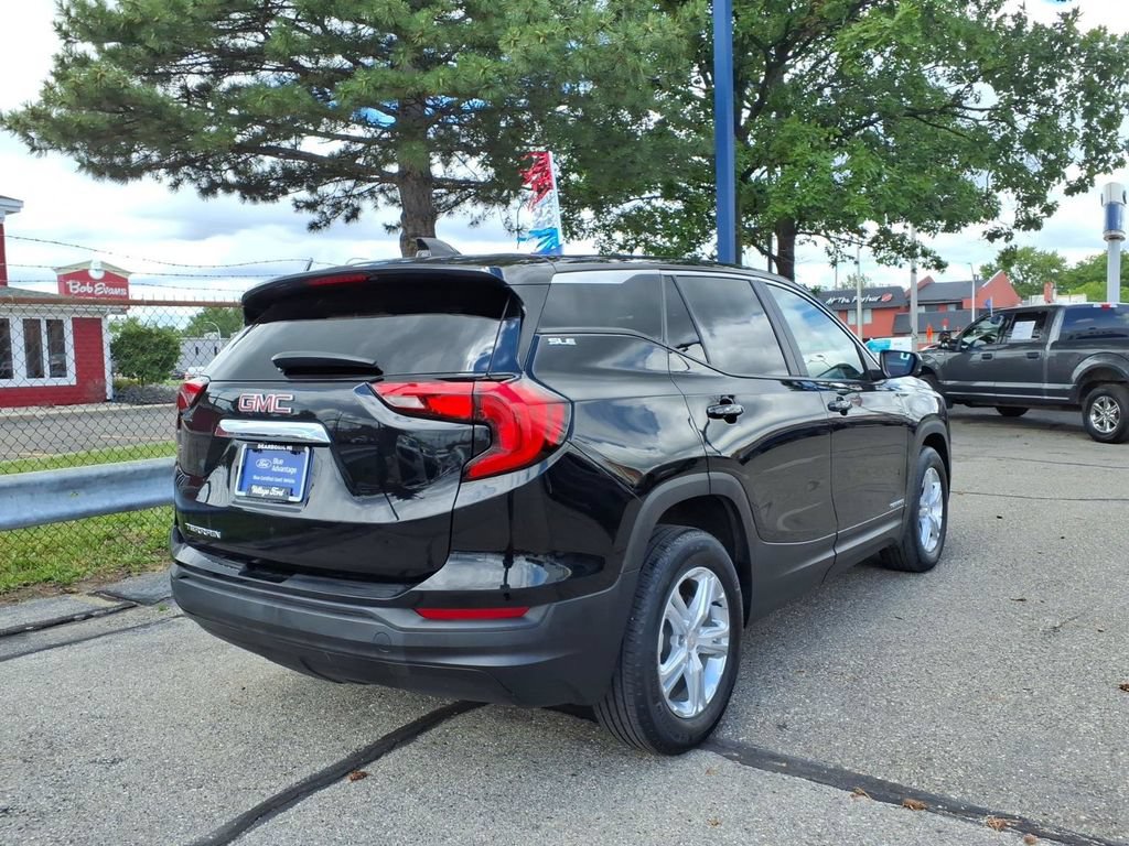 Used 2021 GMC Terrain SLE FWD image 5