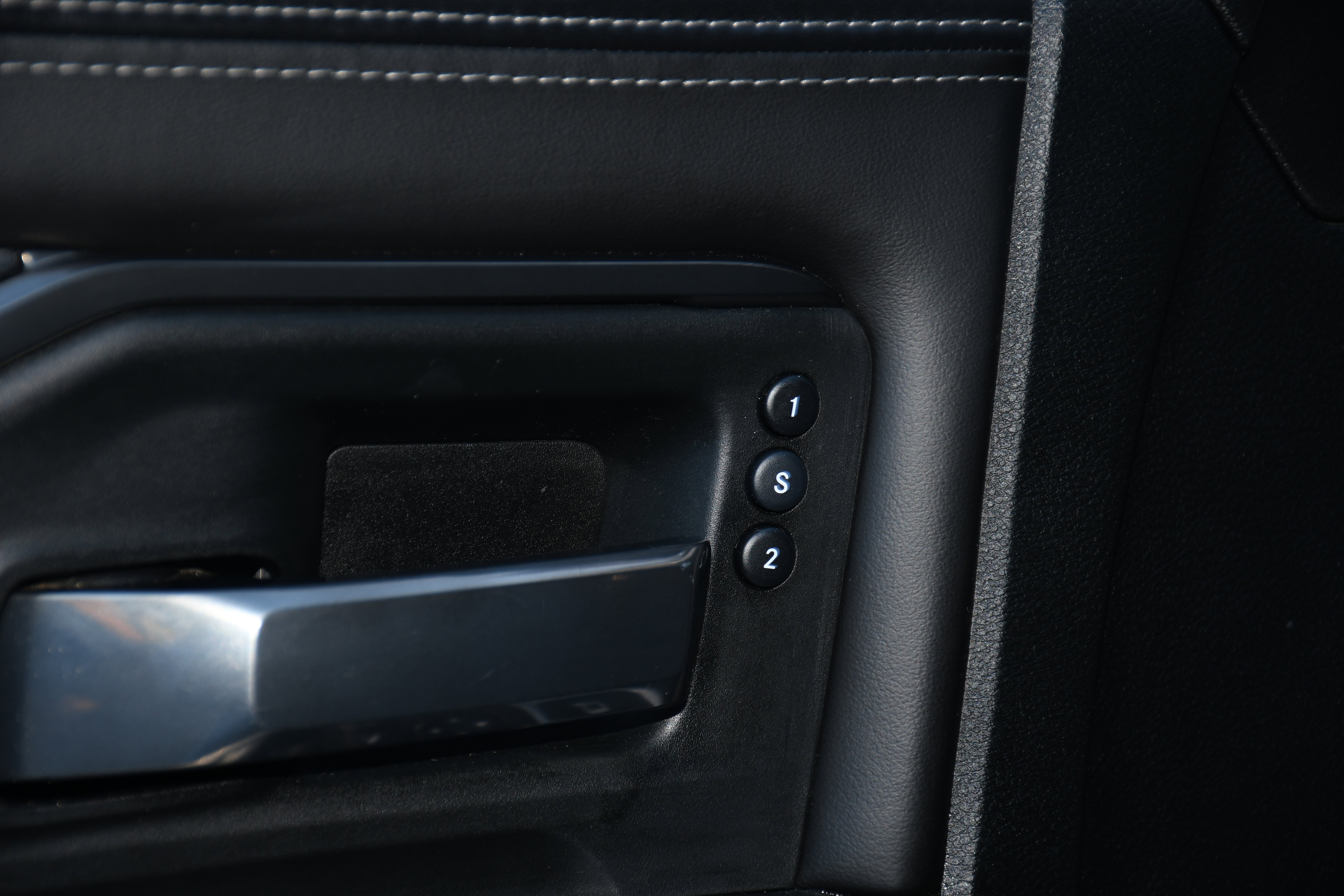 Used 2021 RAM 2500 Limited image 11