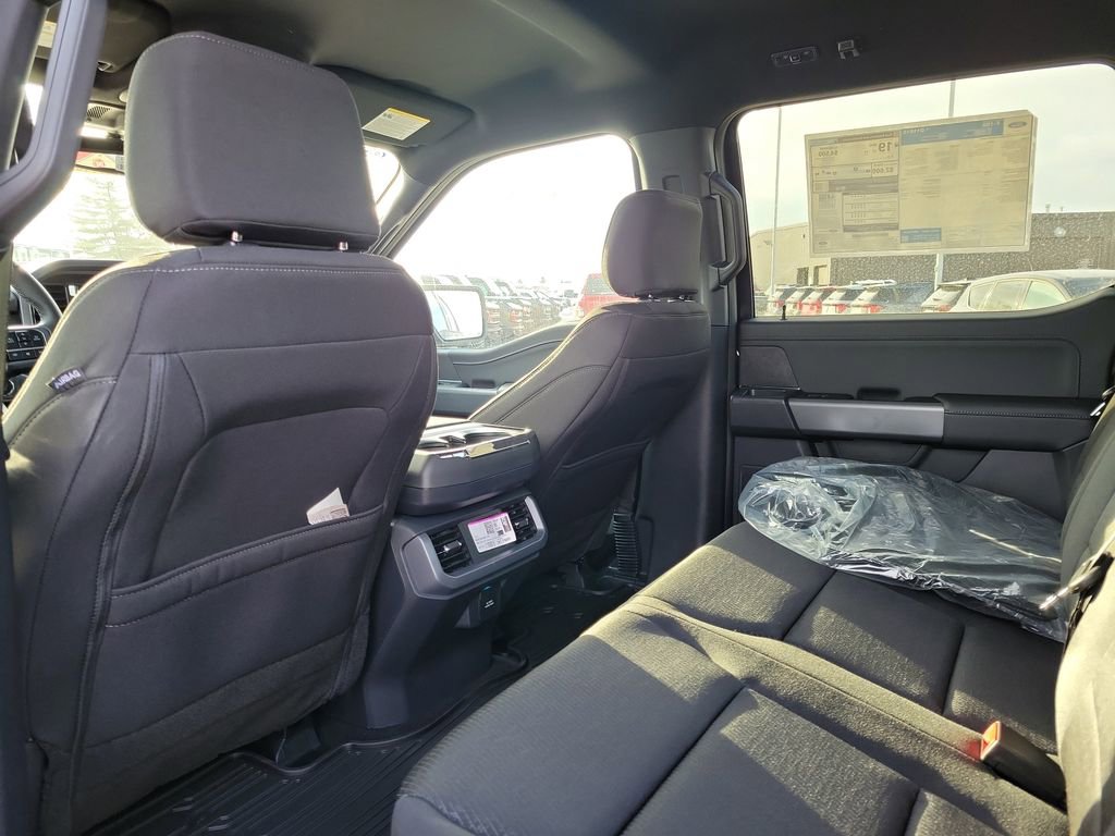 New 2026 Ford F150 XLT w/ Equipment Group 302A MID image 15