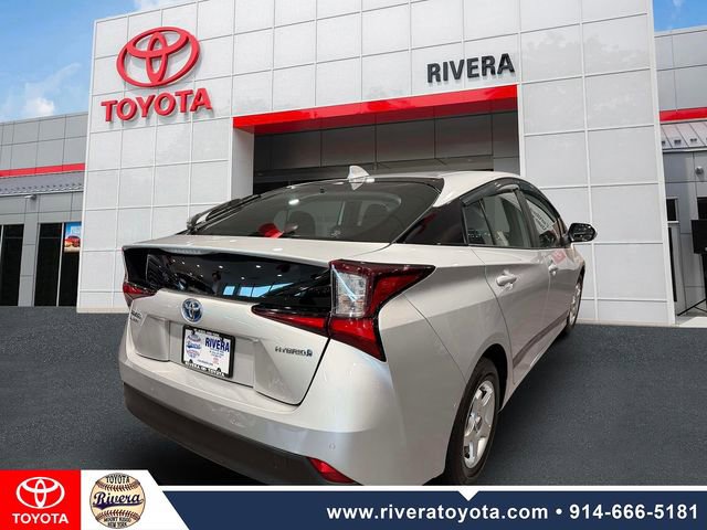 Used 2022 Toyota Prius LE image 6