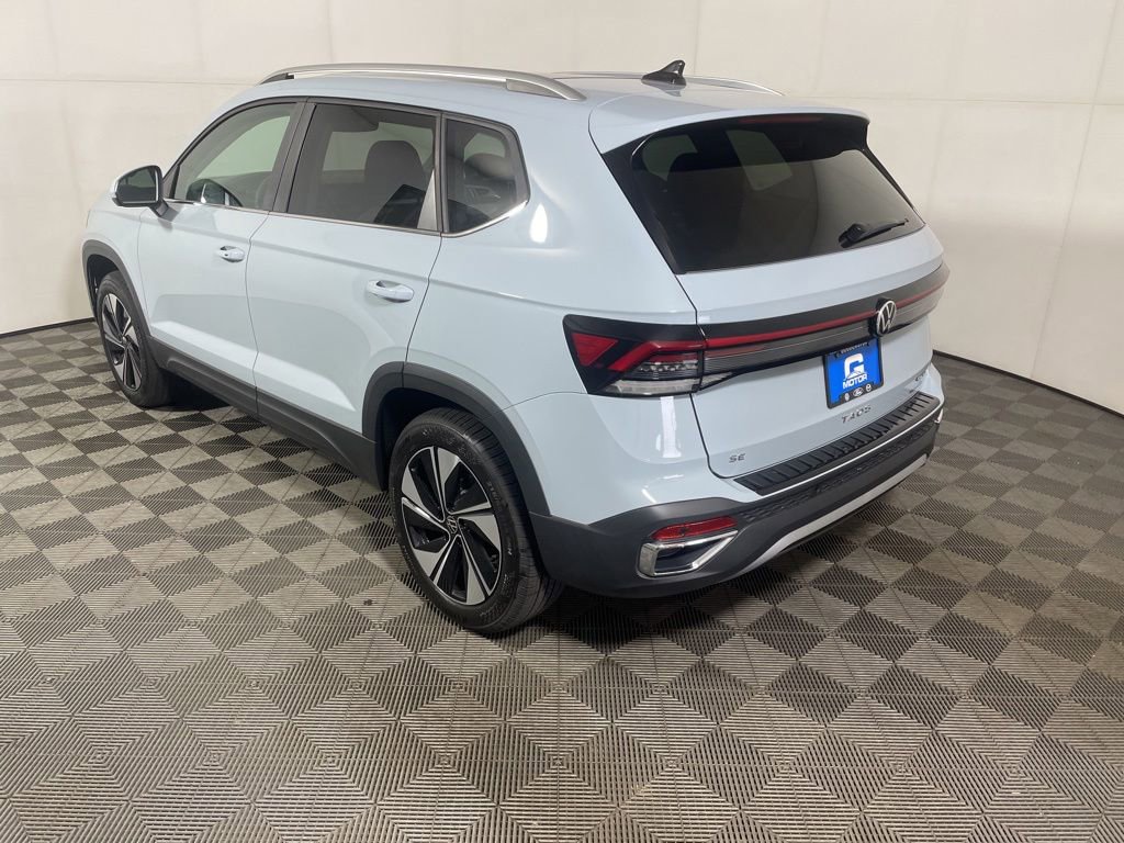 New 2026 Volkswagen Taos SE AWD/4WD image 5