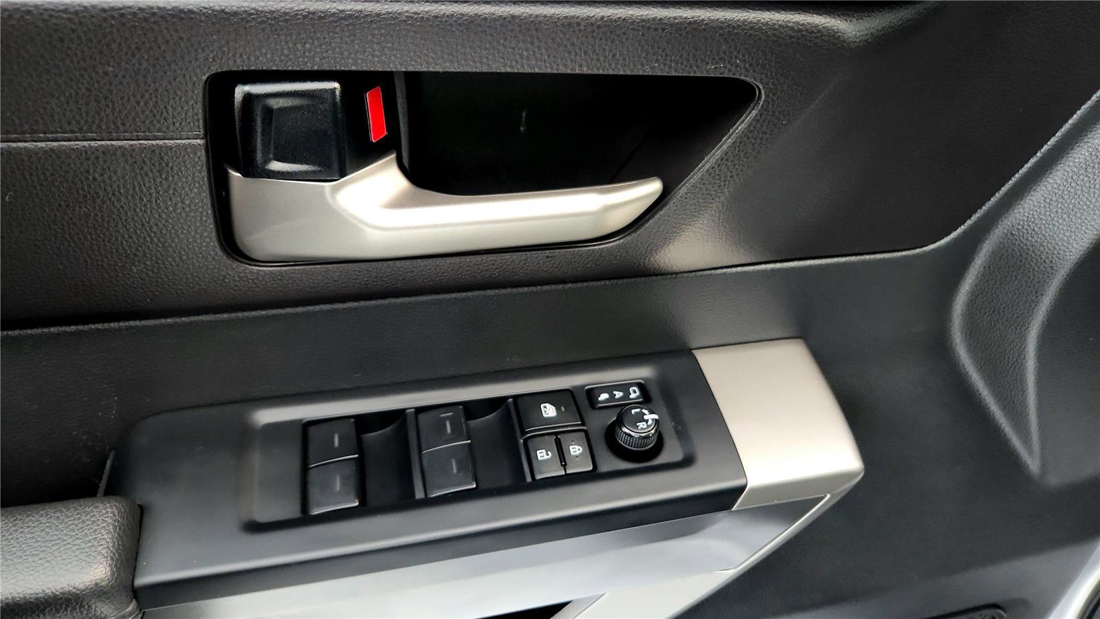 Used 2024 Toyota Tundra SR5 image 31