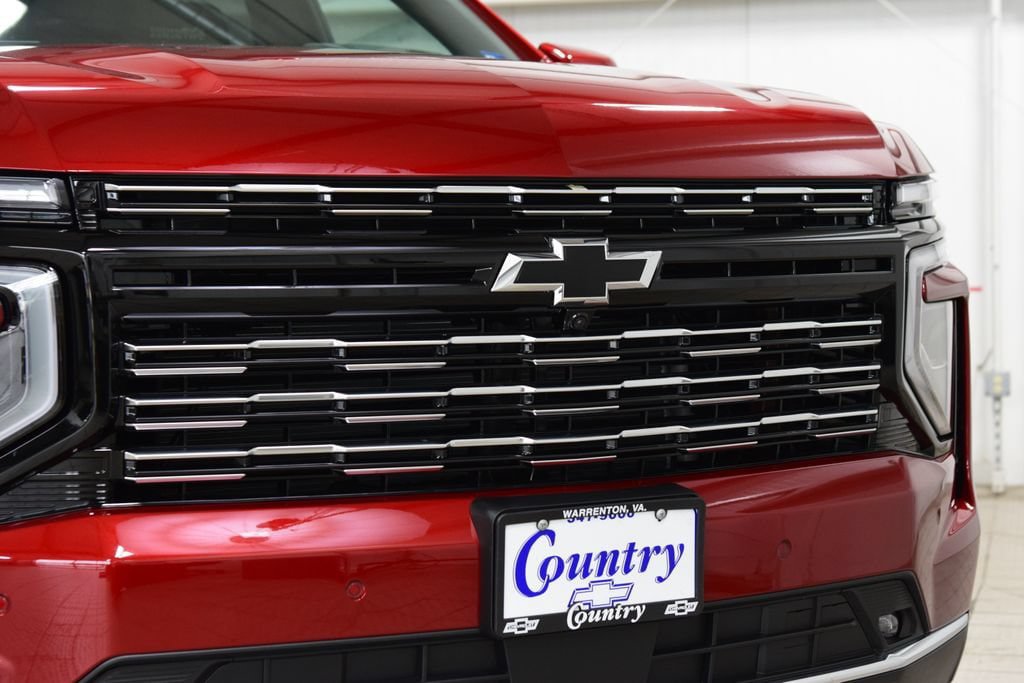 New 2026 Chevrolet Suburban High Country AWD/4WD image 11