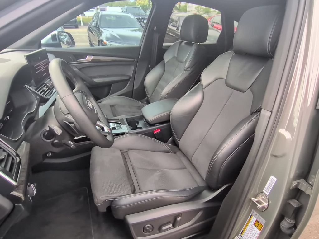 Used 2024 Audi SQ5 Premium Plus AWD/4WD image 11