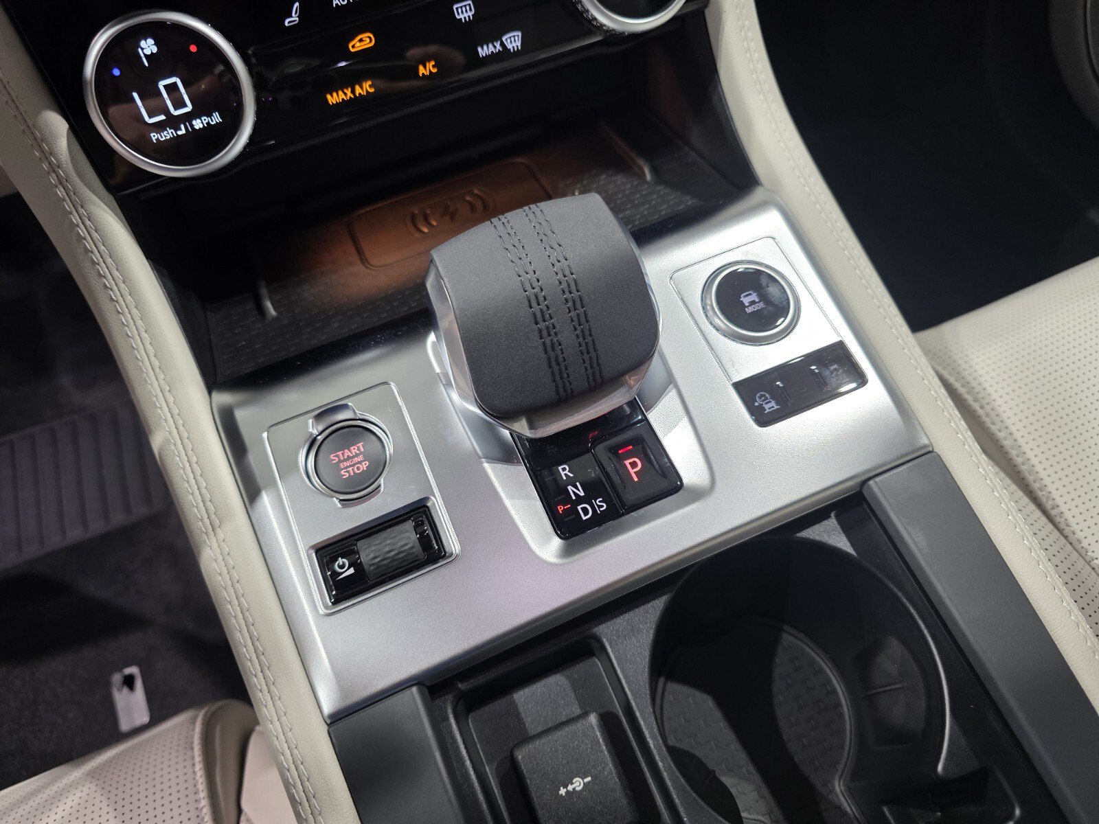 New 2026 Jaguar F-PACE R-Dynamic S AWD/4WD image 14