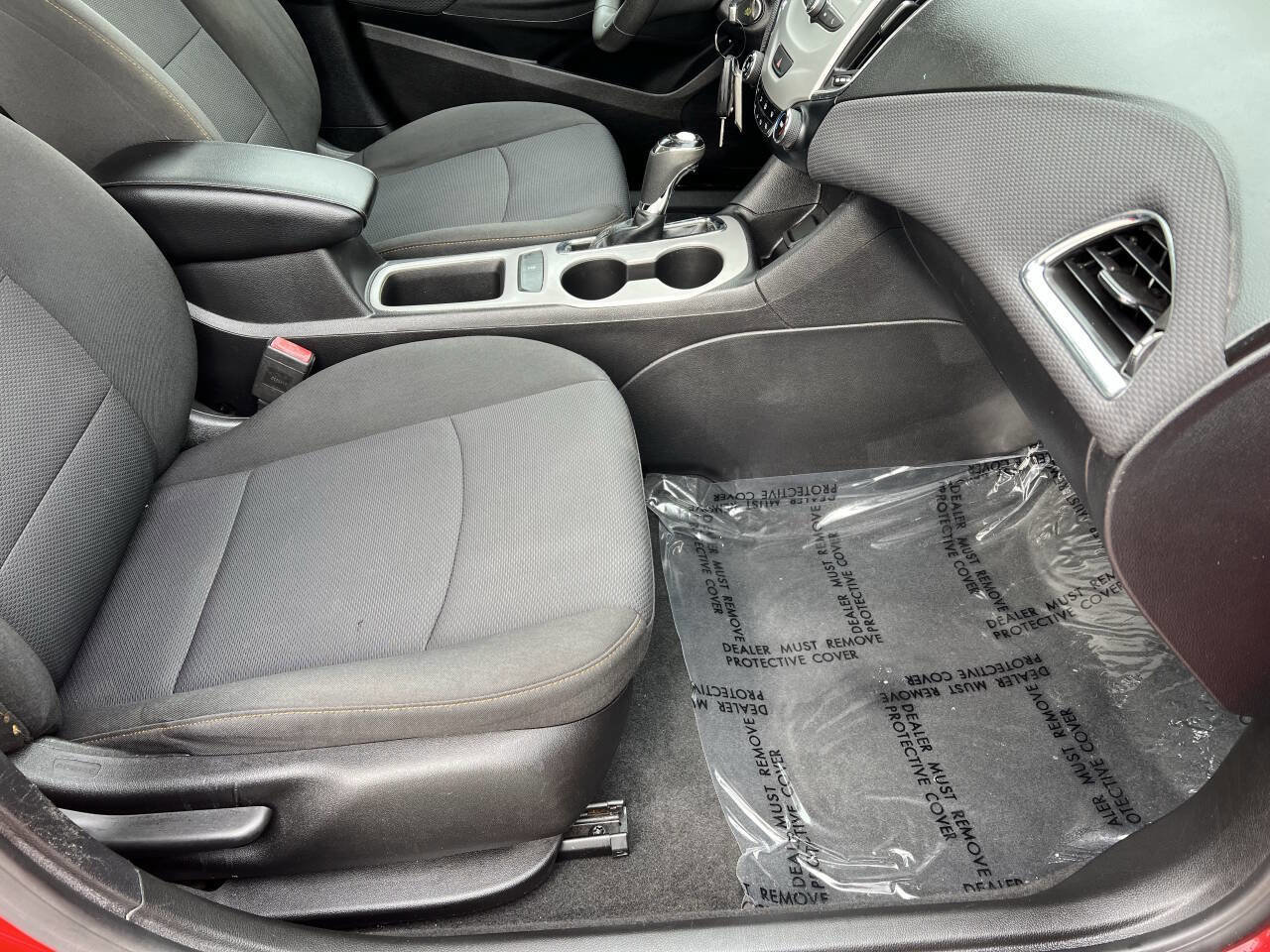 Used 2018 Chevrolet Cruze LS image 10