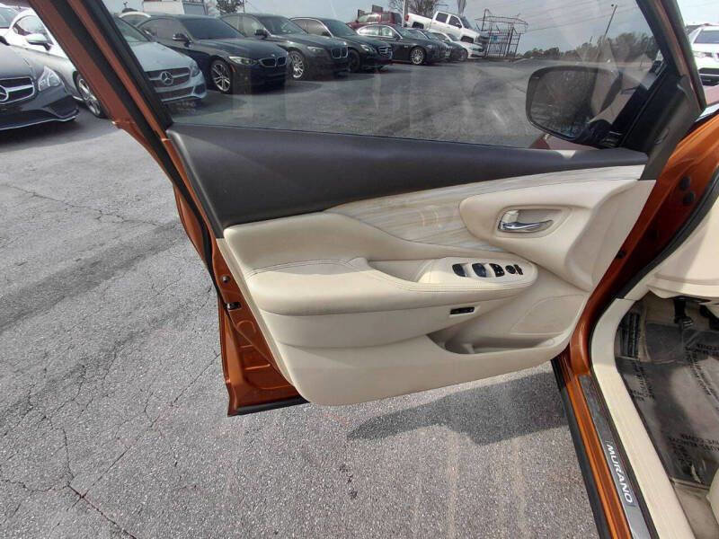 Used 2015 Nissan Murano SL w/ SL Technology Package image 12