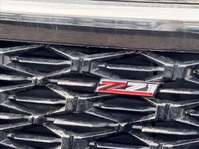 Used 2025 Chevrolet Traverse Z71 w/ Driver Confidence Package image 25
