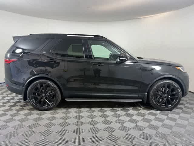 Used 2026 Land Rover Discovery S AWD/4WD image 9