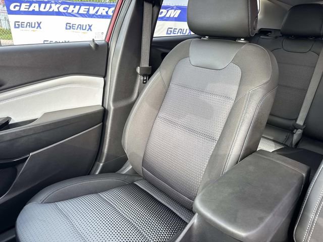Used 2025 Chevrolet Trax LT w/ LT Convenience Package FWD image 38