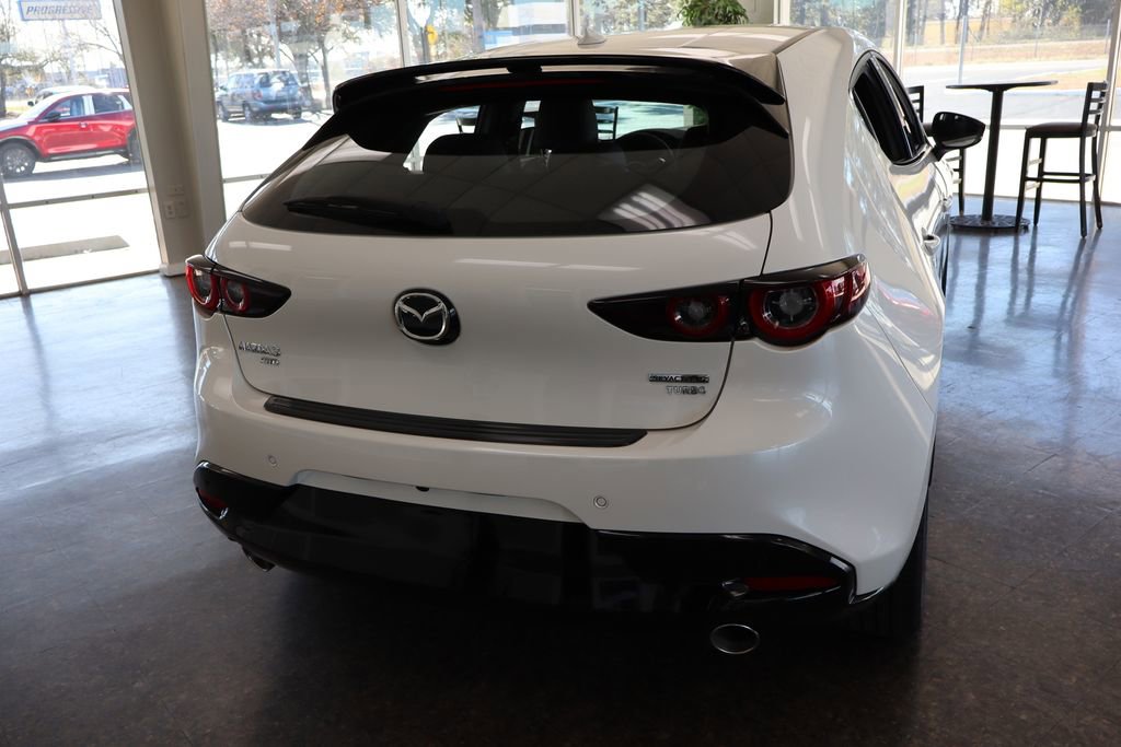 Certified 2025 MAZDA MAZDA3 Hatchback w/Premium Plus Pkg AWD/4WD image 3