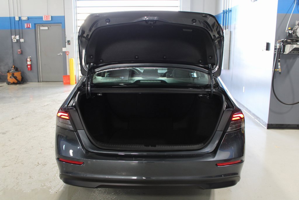 Used 2025 Honda Accord SE image 41