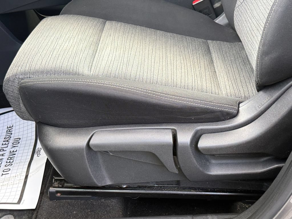 Used 2021 Nissan Rogue S AWD/4WD image 17