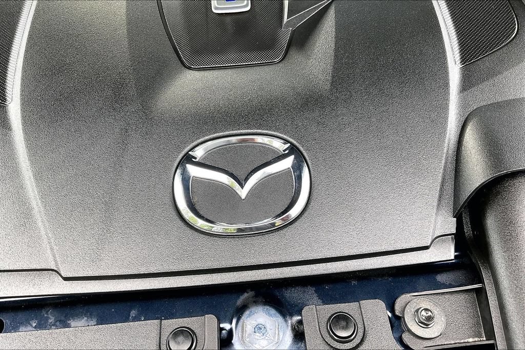 Used 2024 MAZDA CX-90 Plug-In Hybrid w/ Preferred AWD/4WD image 33