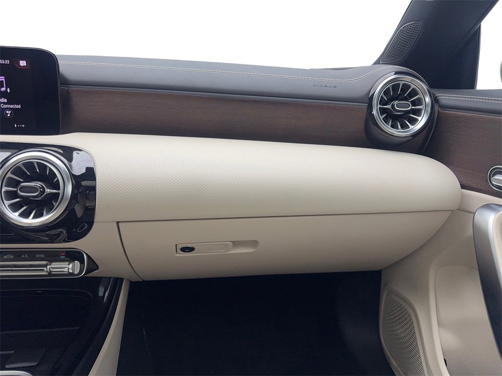 Used 2022 Mercedes-Benz CLA 250 4MATIC image 56