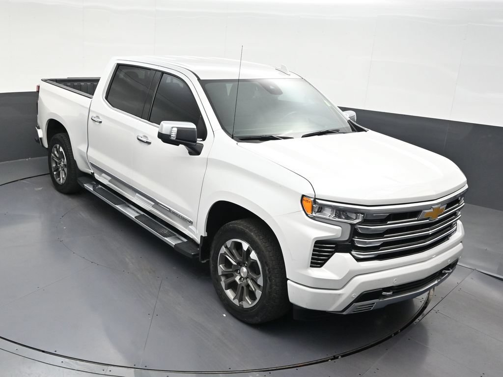 Used 2024 Chevrolet Silverado 1500 High Country AWD/4WD image 21