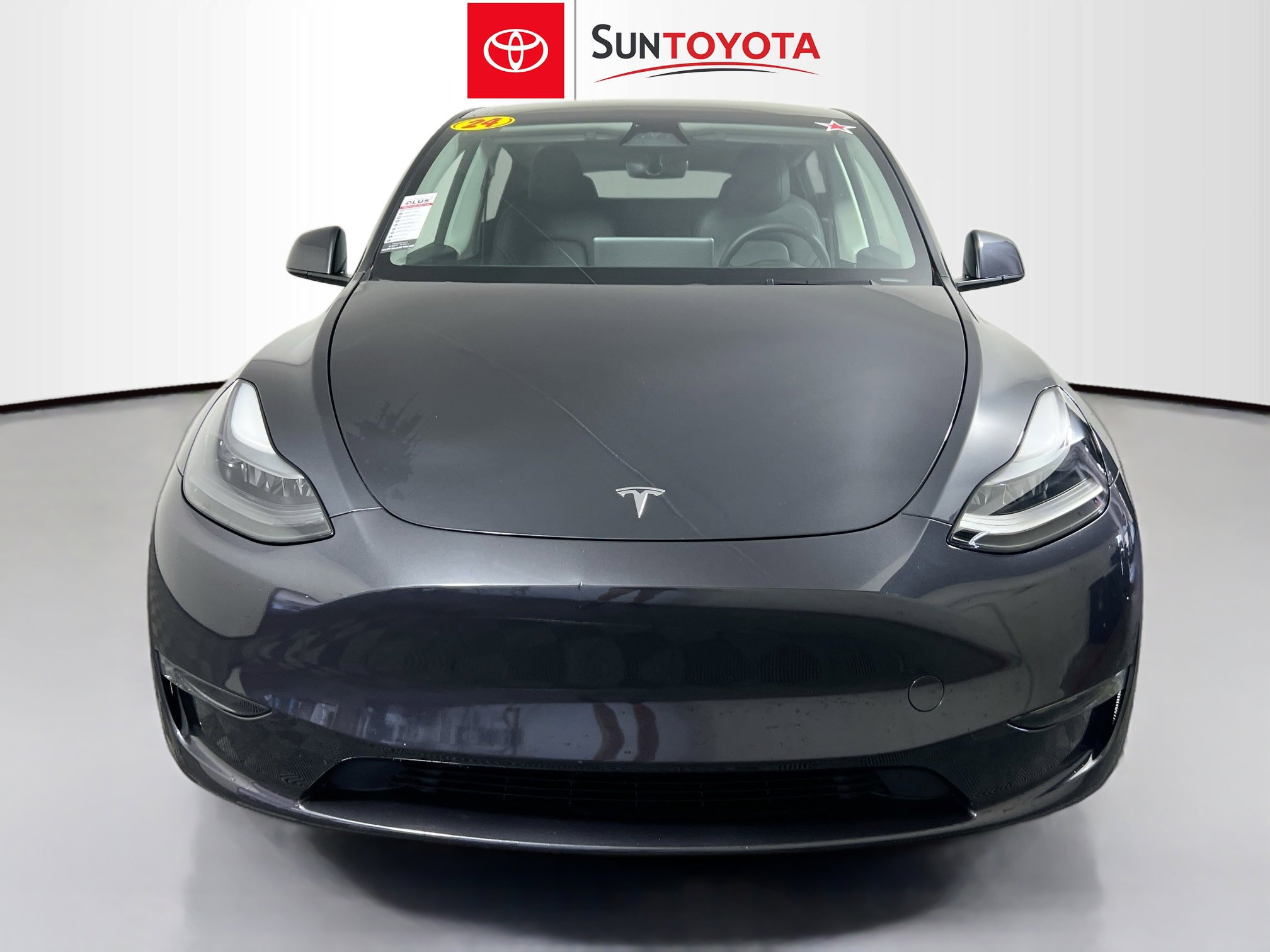 Used 2024 Tesla Model Y Long Range image 10