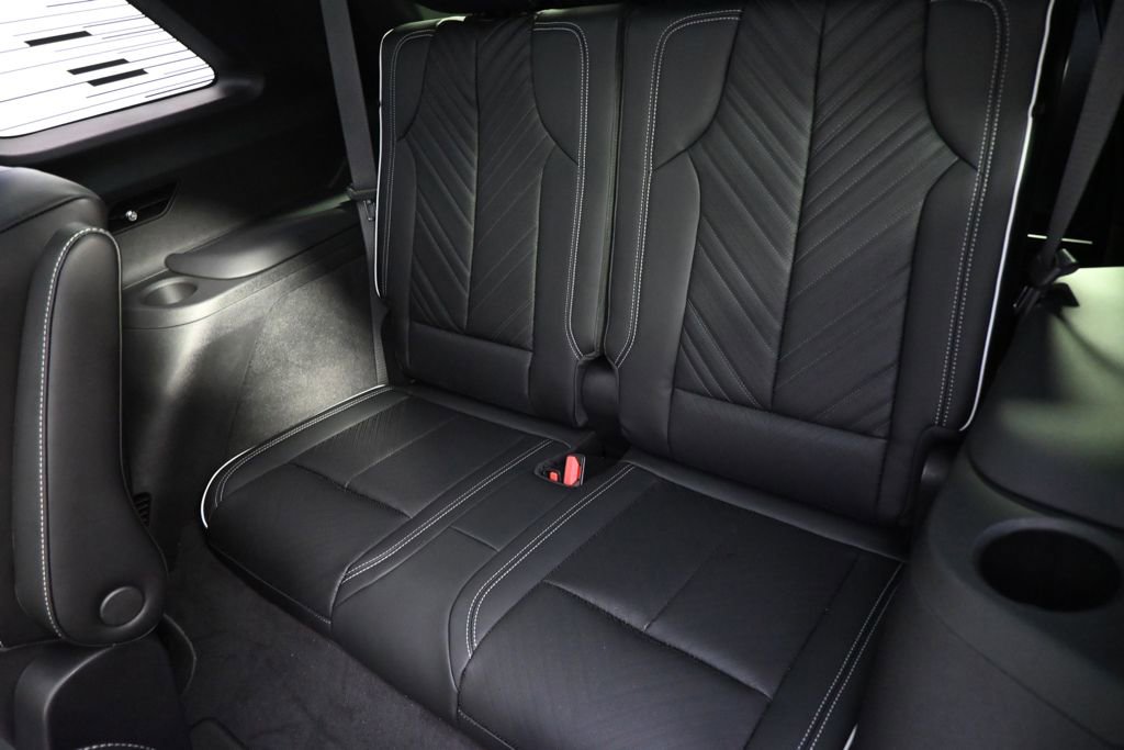 New 2026 Cadillac Vistiq Platinum image 22