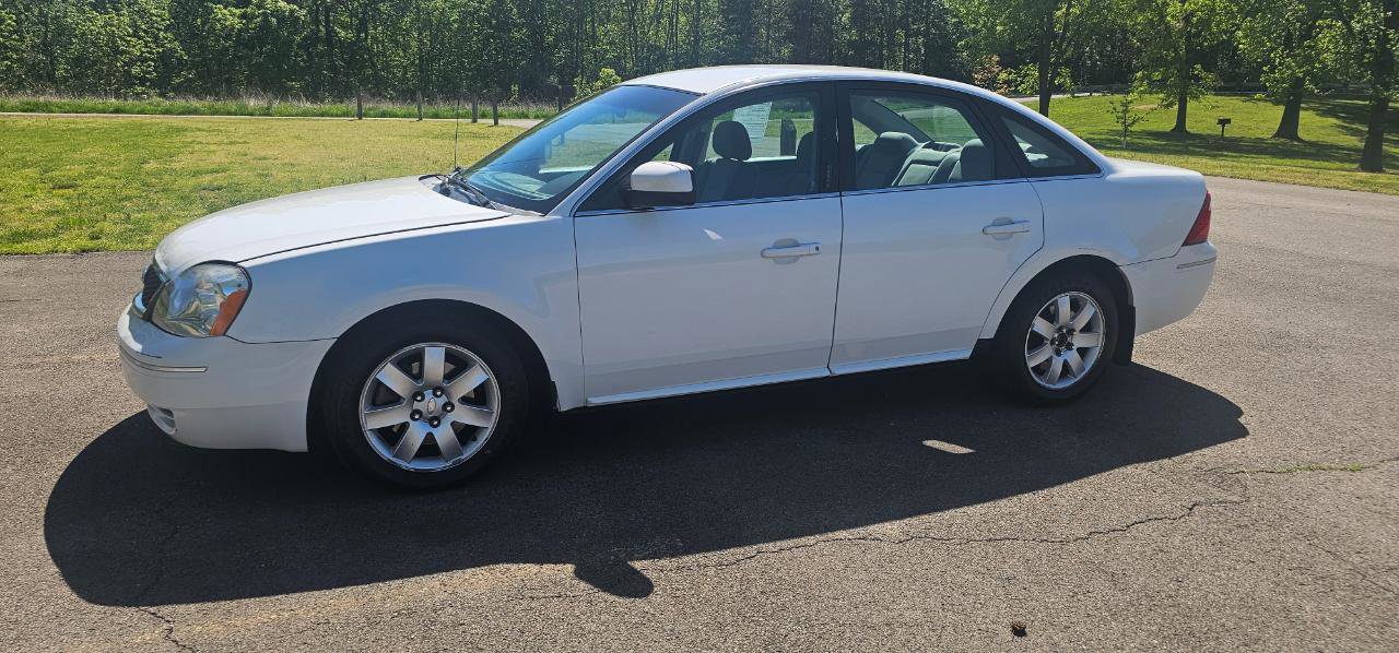 Used 2007 Ford Five Hundred SEL image 11