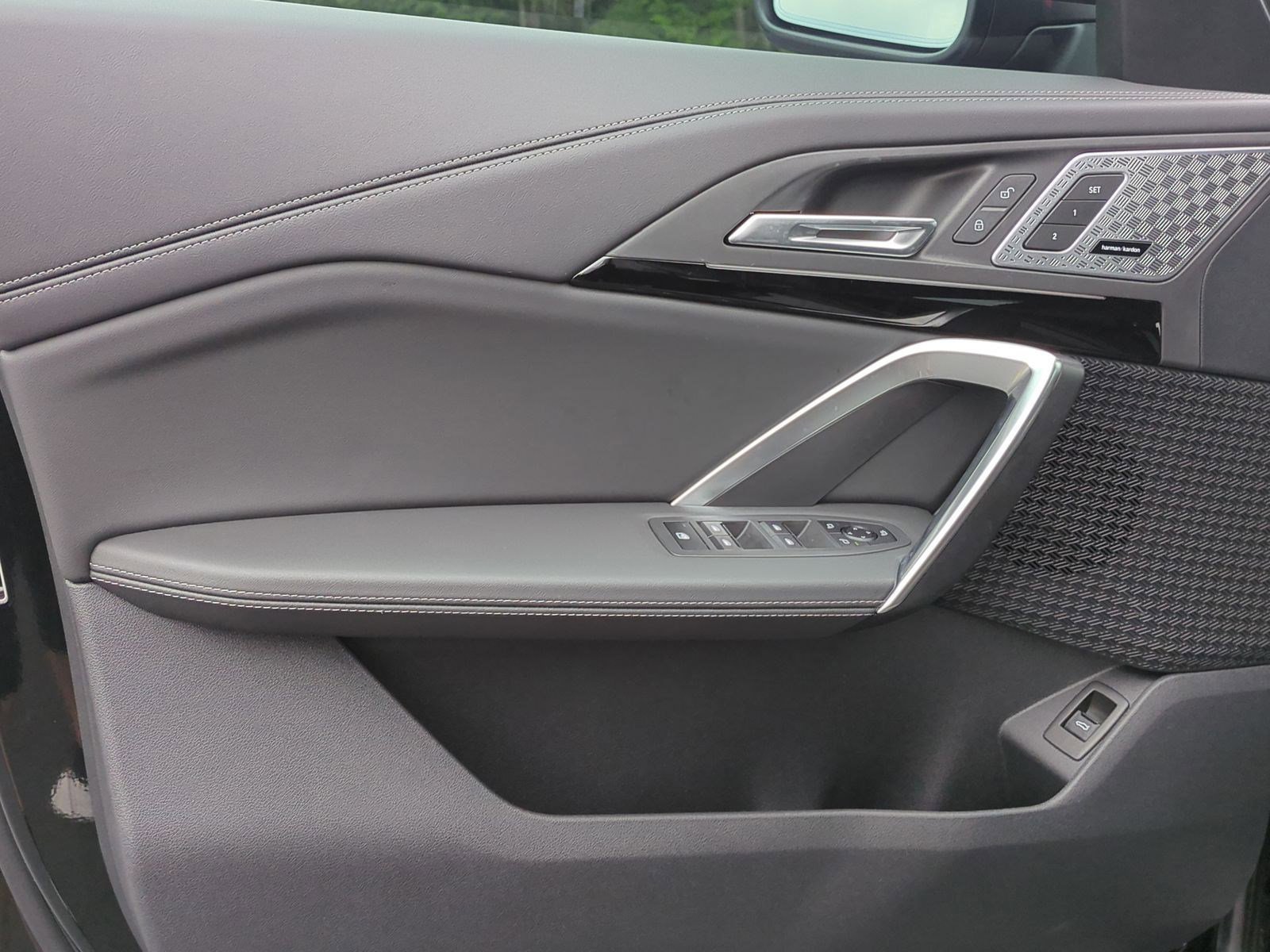 Certified 2025 BMW X1 xDrive28i w/ Premium Package image 13