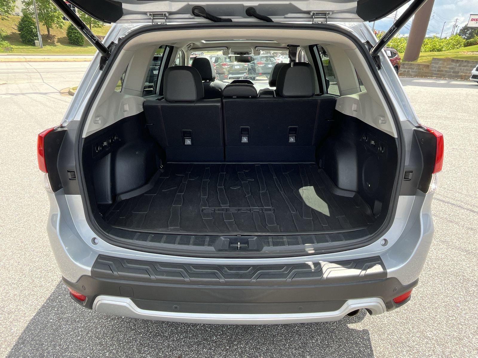 Used 2020 Subaru Forester Touring w/ Popular Package #2 AWD/4WD image 28