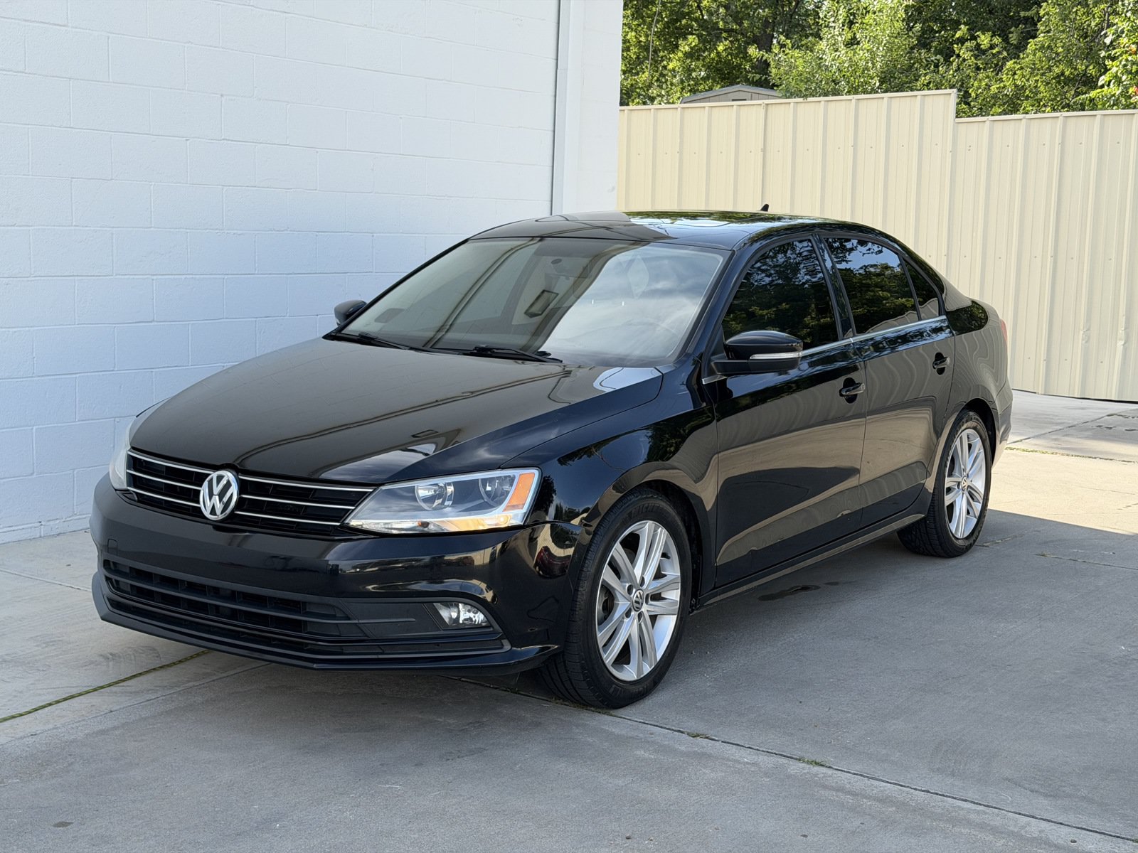 Used 2015 Volkswagen Jetta TDI SEL FWD image 9