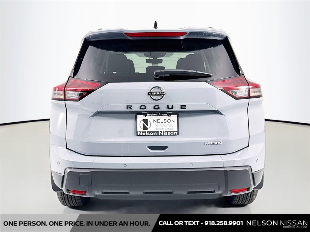 New 2026 Nissan Rogue Dark Armor FWD image 6