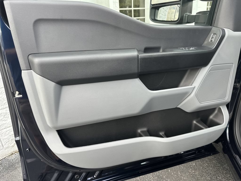 New 2025 Ford F350 XL w/ 360-Degree Camera Package RWD image 11