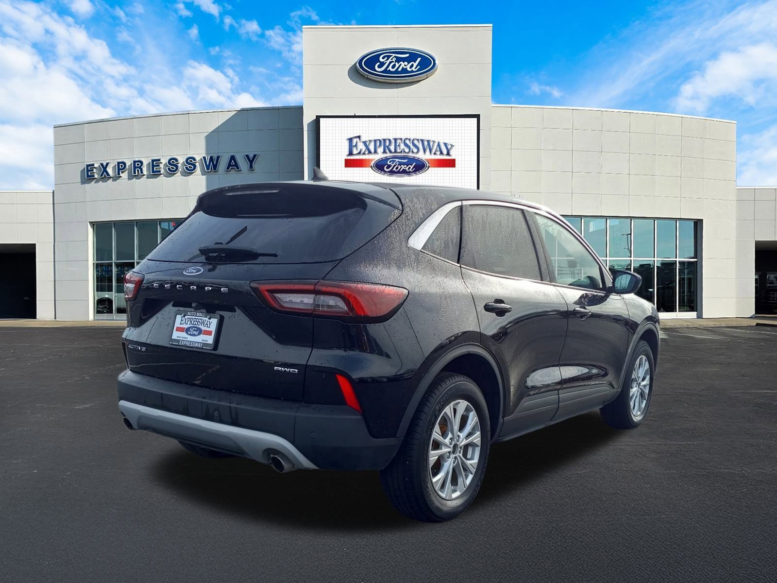 Used 2023 Ford Escape Active w/ Tech Pack #1 image 6