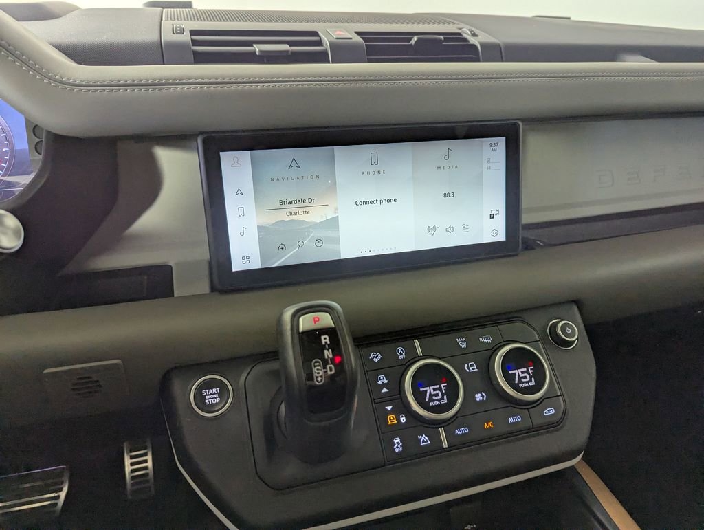 Used 2020 Land Rover Defender 110 HSE image 42