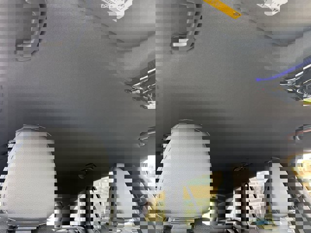 Used 2025 Mercedes-Benz GLC 300 4MATIC image 7