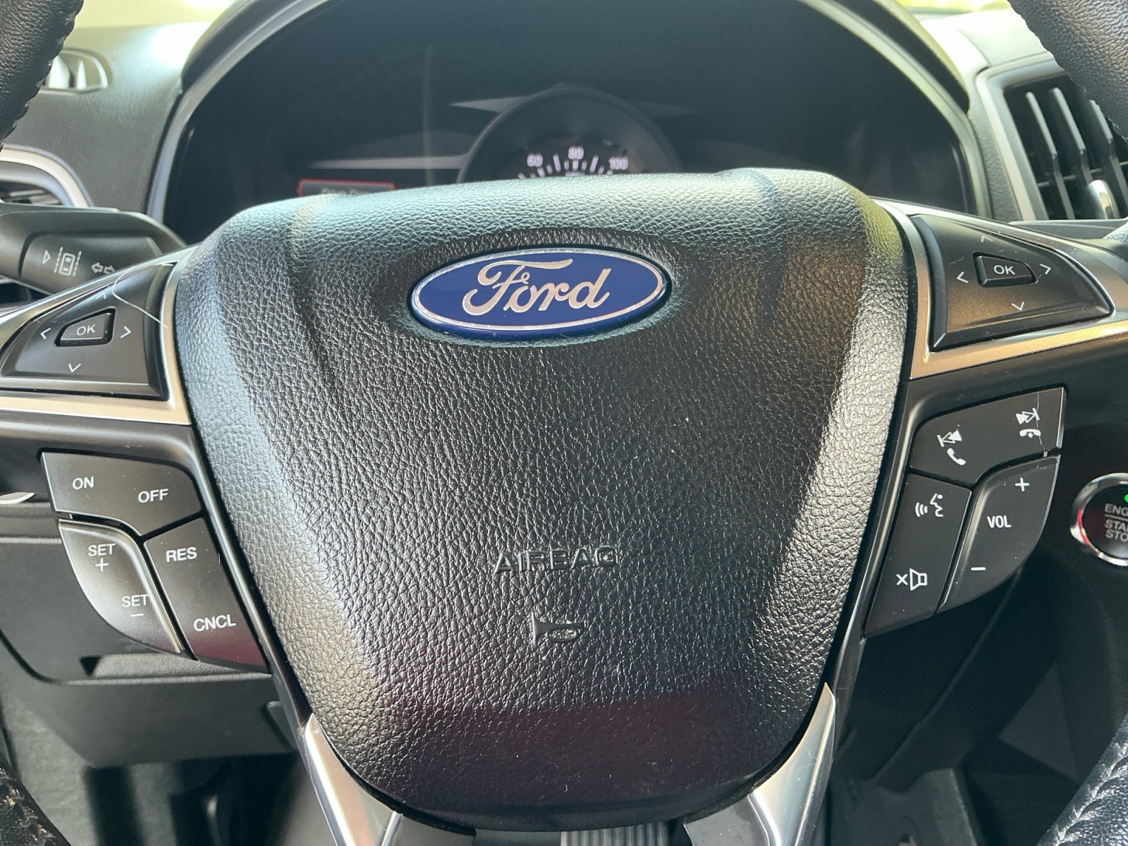 Used 2022 Ford Edge SEL AWD/4WD image 31