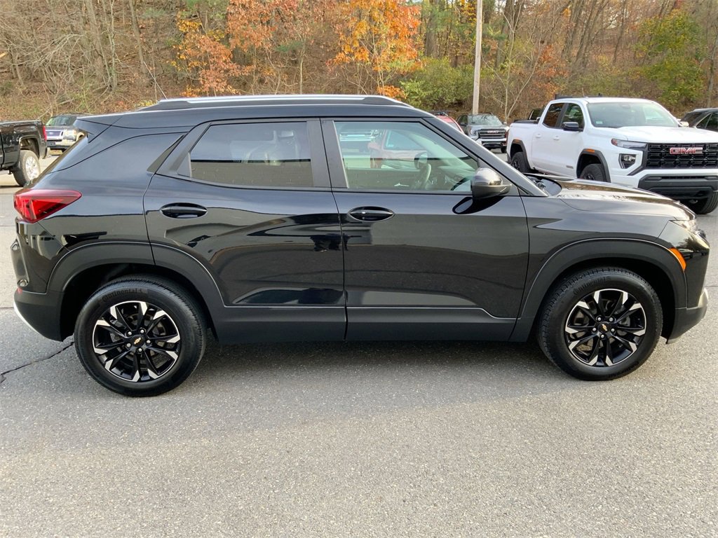 Used 2021 Chevrolet TrailBlazer LT w/ Convenience Package image 40