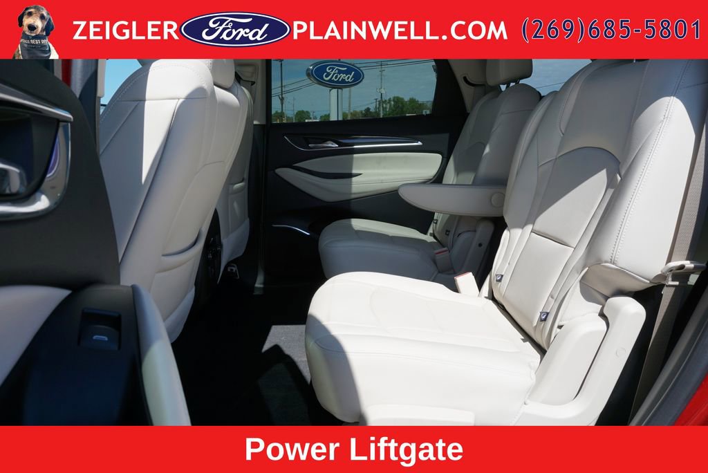 Used 2023 Buick Enclave Essence w/ Experience Buick Package AWD/4WD image 12