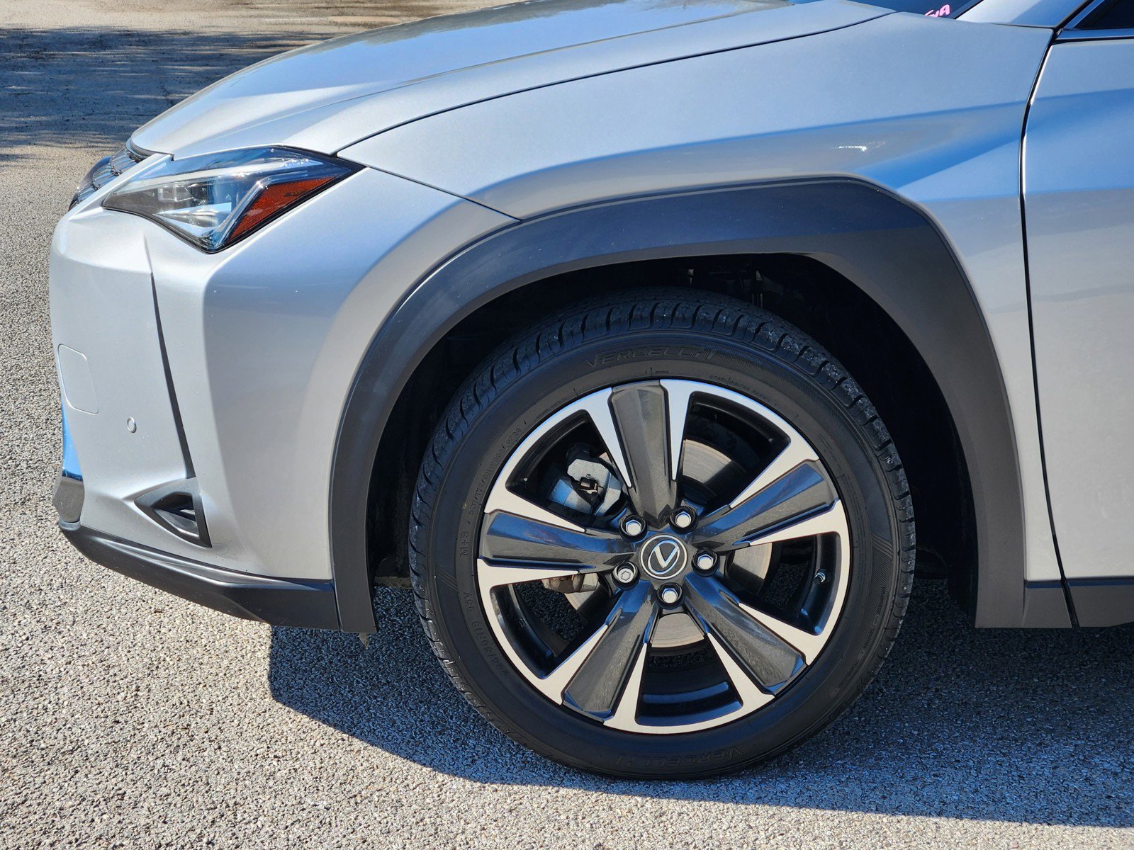 Used 2020 Lexus UX 200 w/ Accessory Package image 26