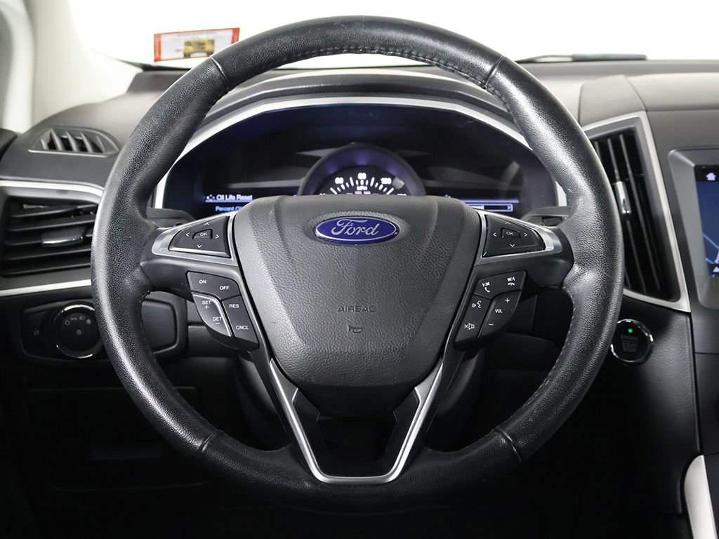 Used 2017 Ford Edge SEL w/ Equipment Group 201A AWD/4WD image 33
