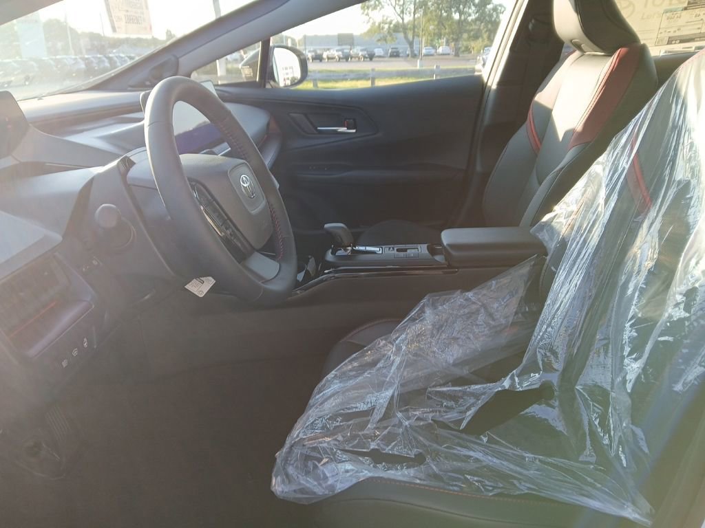 New 2026 Toyota Prius Plug-In Hybrid image 6