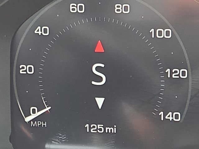 New 2026 GMC Sierra 1500 Elevation image 12