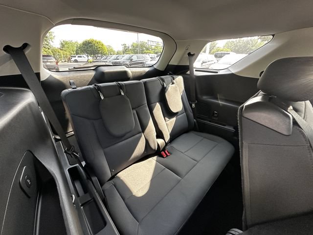 Certified 2025 Ford Explorer Active AWD/4WD image 39