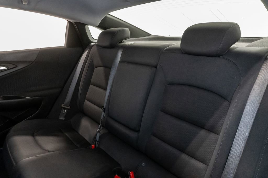 Used 2023 Chevrolet Malibu LT image 24