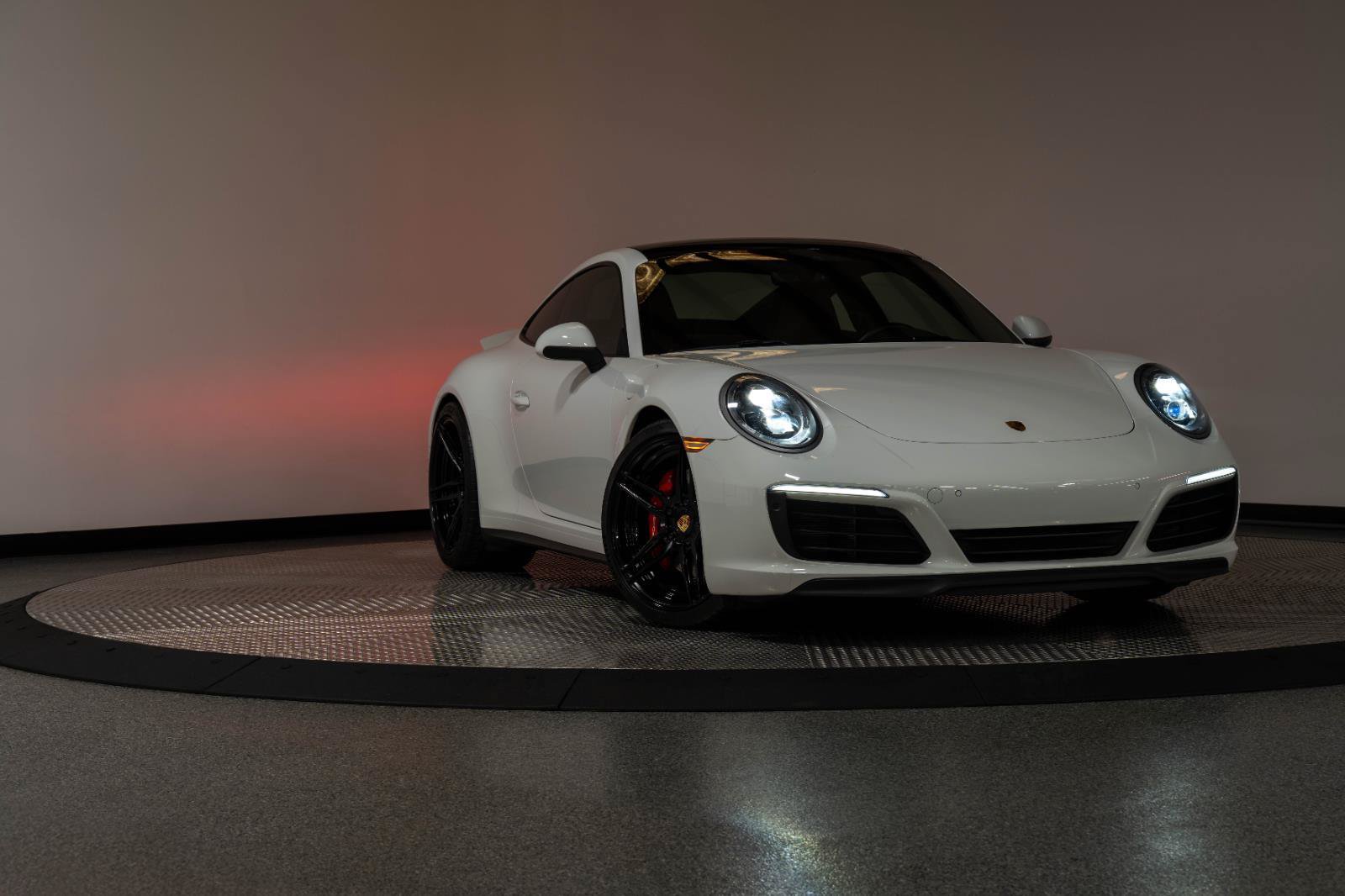 Used 2018 Porsche 911 Carrera 4S AWD/4WD image 31