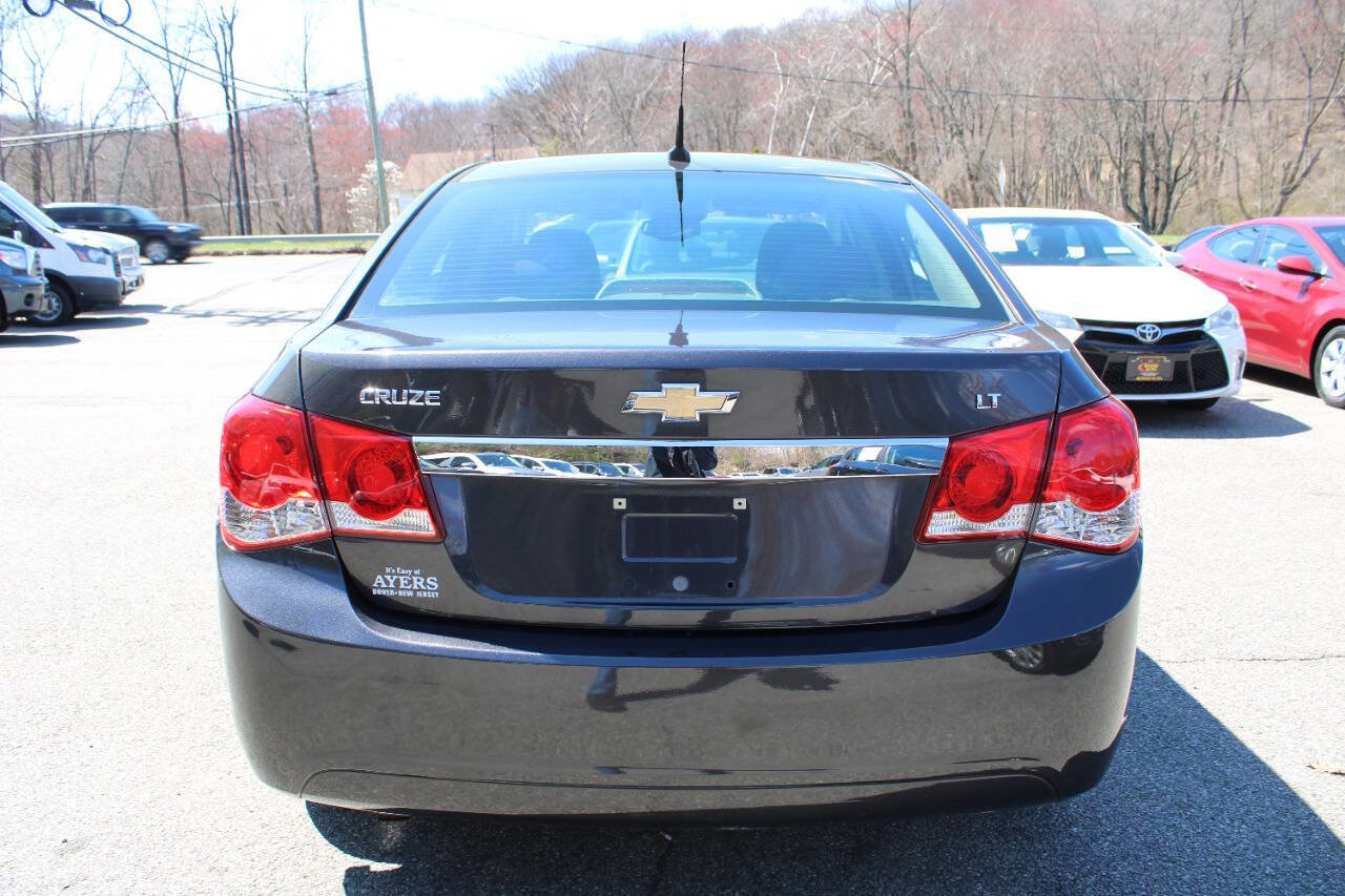 Used 2014 Chevrolet Cruze LT image 10
