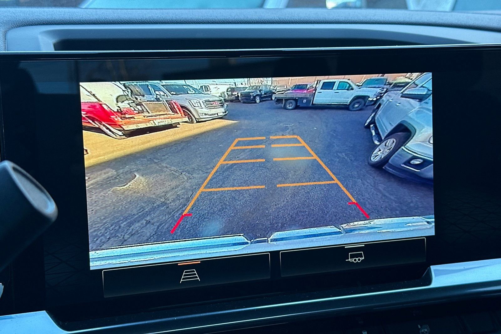 Used 2025 GMC Sierra 1500 Elevation image 26