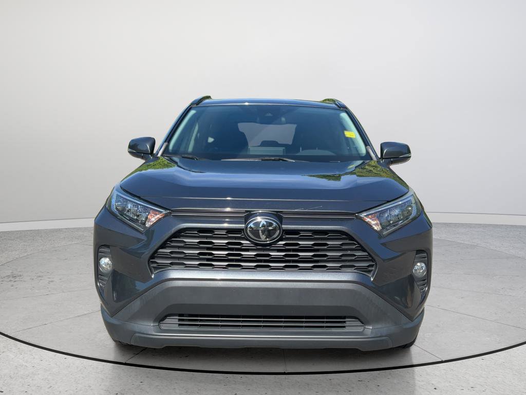 Used 2019 Toyota RAV4 XLE FWD image 4