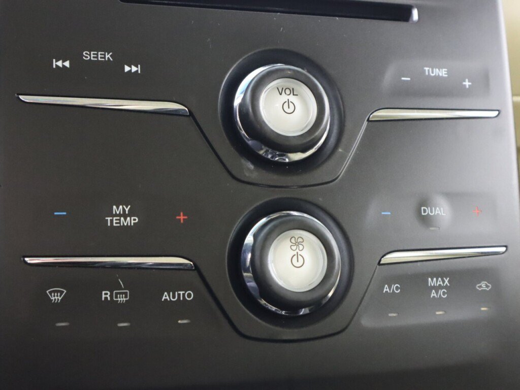 Used 2019 Ford Flex SEL w/ Equipment Group 202A AWD/4WD image 25