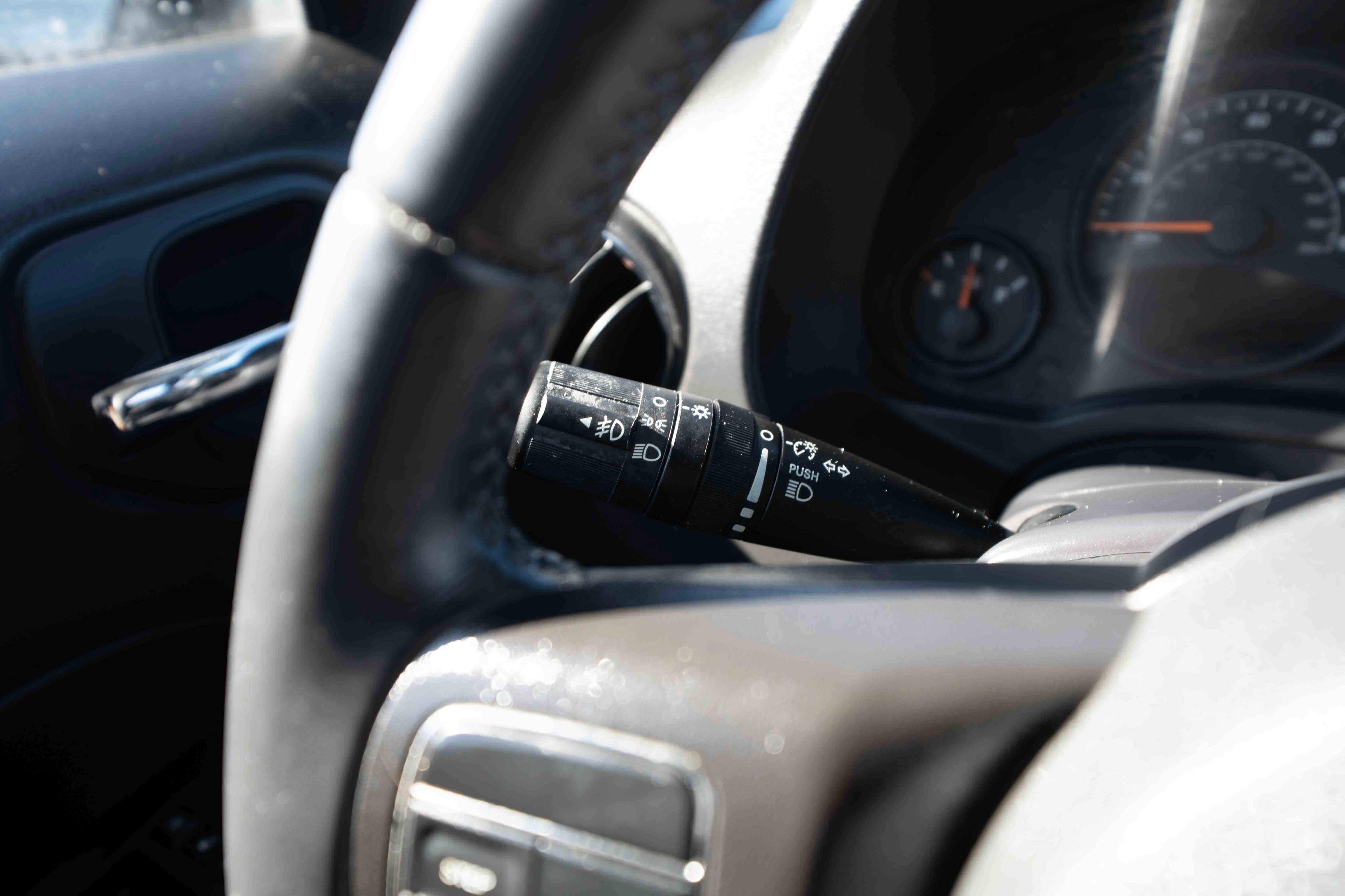 Used 2015 Jeep Patriot High Altitude image 13