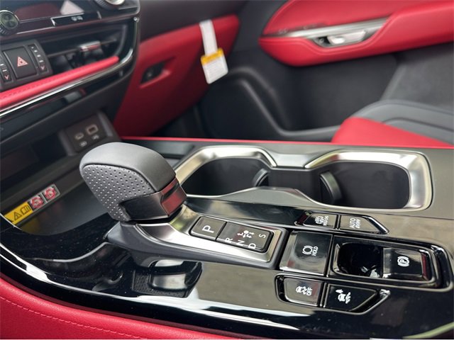 New 2026 Lexus NX 450h+ F Sport image 32