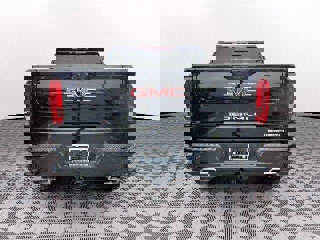 Used 2023 GMC Sierra 1500 Denali w/ Denali Reserve Package image 5