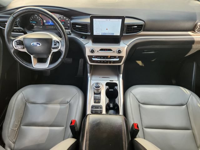 Used 2021 Ford Explorer XLT w/ Equipment Group 202A RWD image 25