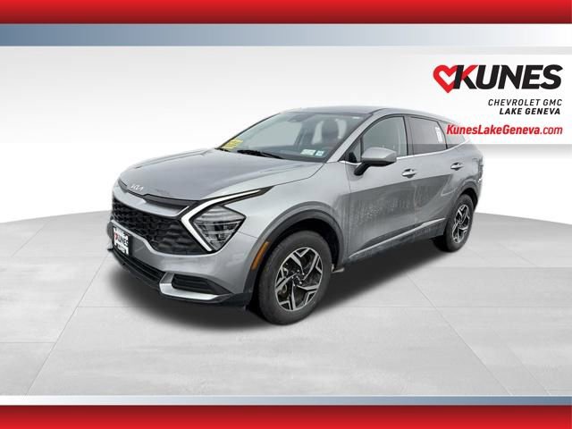 Used 2025 Kia Sportage LX image 10